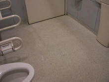 イトーヨーカドー国領店　1階多目的トイレ