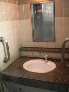 富久町公衆トイレ