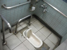 富久町公衆トイレ