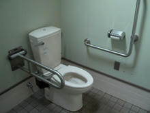 下連雀児童公園トイレ