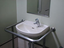 下連雀児童公園トイレ