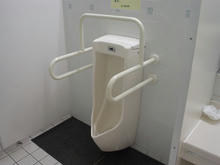 いなげや新座野寺店トイレ