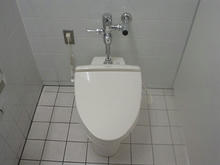 いなげや新座野寺店トイレ