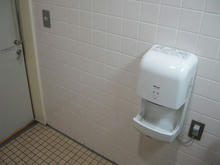 コープ牟礼店多目的トイレ