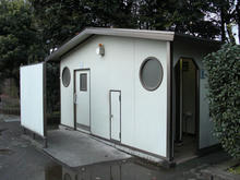 天神じゃぶじゃぶ公園トイレ