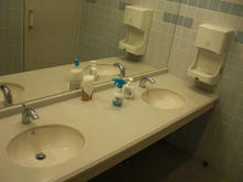 PCデポ三鷹店トイレ