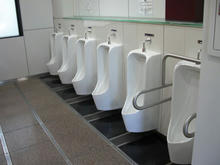 浅草寺北公衆トイレ