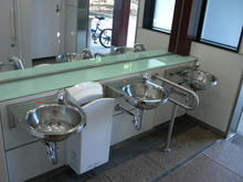 浅草寺北公衆トイレ