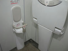 浅草寺北公衆多目的トイレ