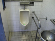 仲見世1号公衆トイレ