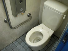 仲見世3号公衆トイレ