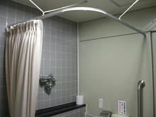 小金井公園 小金井市体育館2階多目的トイレ