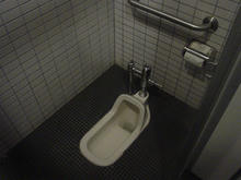 城山文化センター 1階トイレ