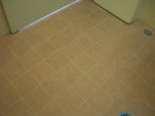 マルフジ福生店多目的トイレ