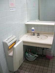 西友三鷹牟礼店トイレ