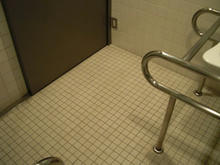 くにたち郷土文化館 館内多目的トイレ