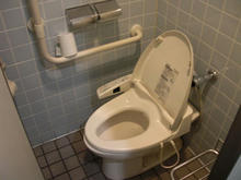 西友青柳店　2階トイレ