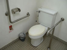 牛ニ公園トイレ