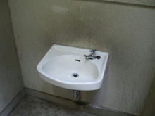 清瀬金山緑地公園トイレ