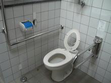 清瀬せせらぎ公園多目的トイレ