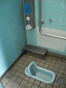 潮風公園 街と海のプロムナードトイレ