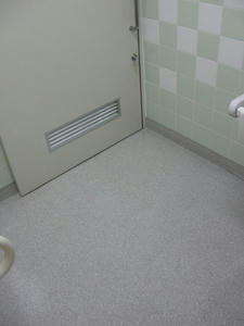 コジマNEW所沢店多目的トイレ