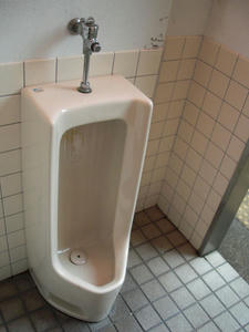 竹丘緑地公園トイレ