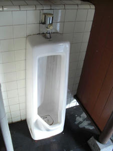 浴恩館公園トイレ