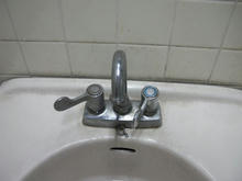 浴恩館公園多目的トイレ