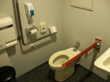 日本科学未来館 1階多目的トイレ