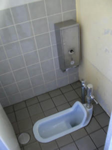 関前公園トイレ