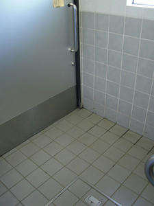 関前公園多目的トイレ