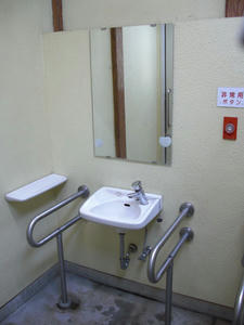 大けやき道公園トイレ