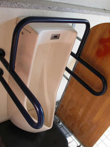 東福生駅西口公衆トイレ