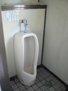東福生駅東口公園トイレ