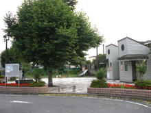 東福生駅東口公園