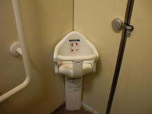 小金井公園 ユーカリ広場トイレ