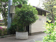 松葉山公園トイレ