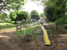 新川谷端児童公園(ローラー公園)トイレ