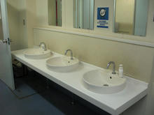 ドイト東久留米店トイレ