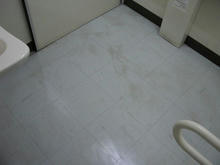 でんきち小平店 1階多目的トイレ