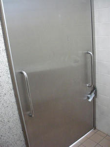 江戸東京たてもの園 西ゾーン多目的トイレ