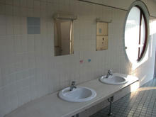 四谷見附公衆トイレ