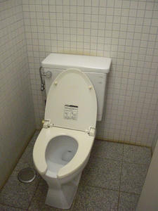 江戸東京たてもの園 店蔵型休憩棟トイレ