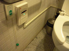 江戸東京たてもの園 店蔵型休憩棟多目的トイレ