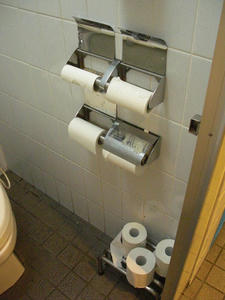 西友花小金井店　1階トイレ