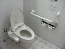 いなげや小金井本町店トイレ