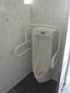 田無駅　駅前トイレ