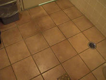 大丸ピーコック国立弁天通り店　1階多目的トイレ