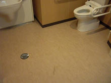 ノジマ小平店 1階多目的トイレ